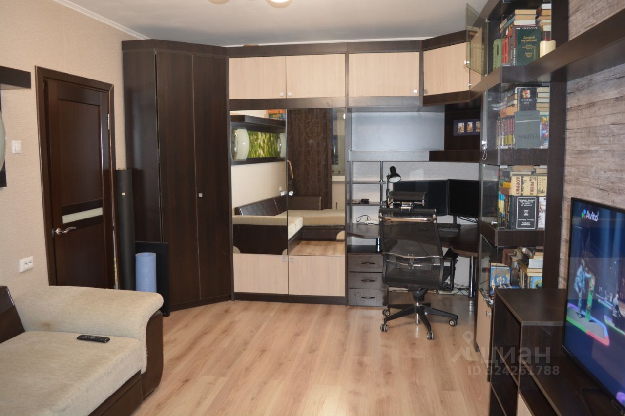 Аренда 1-комн квартиры на вторичном рынке Кантемировская улица, 16к1А