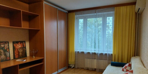 1-комн квартира б-р Генерала Карбышева,  д. 14