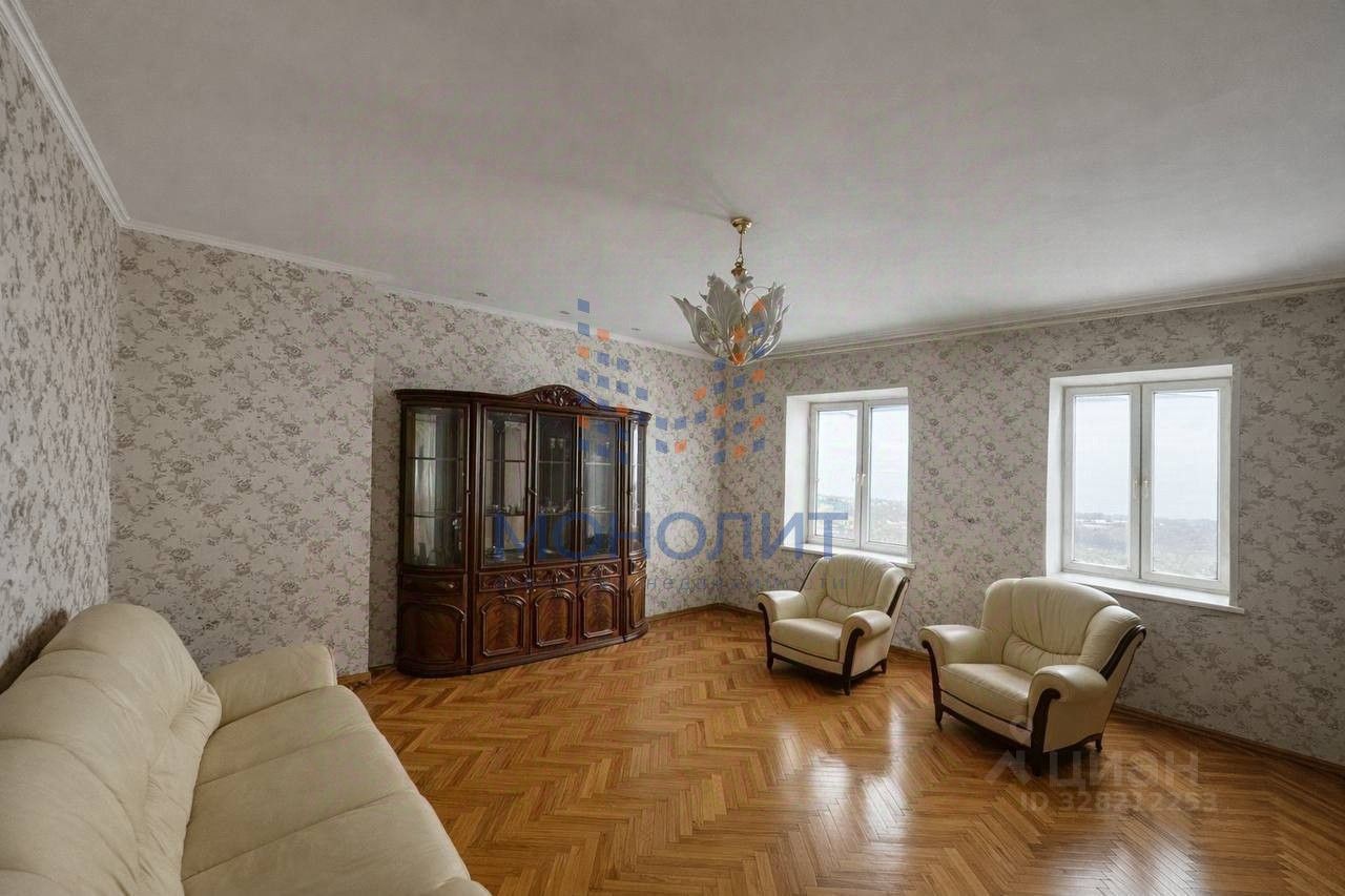 Продажа 2-комн квартиры на вторичном рынке улица Павла Андреева, 28К4
