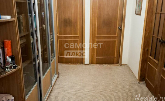 Продажа 3-комн квартиры на вторичном рынке ул Изваринская,  д. 3