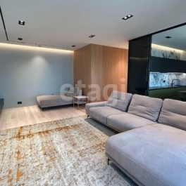 Продажа 4-комн квартиры на вторичном рынке Кораблестроителей ул,  д. 44,  к. 1