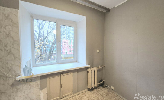 Продажа 1-комн квартиры на вторичном рынке Королев г, Карла Маркса ул,  д. 8