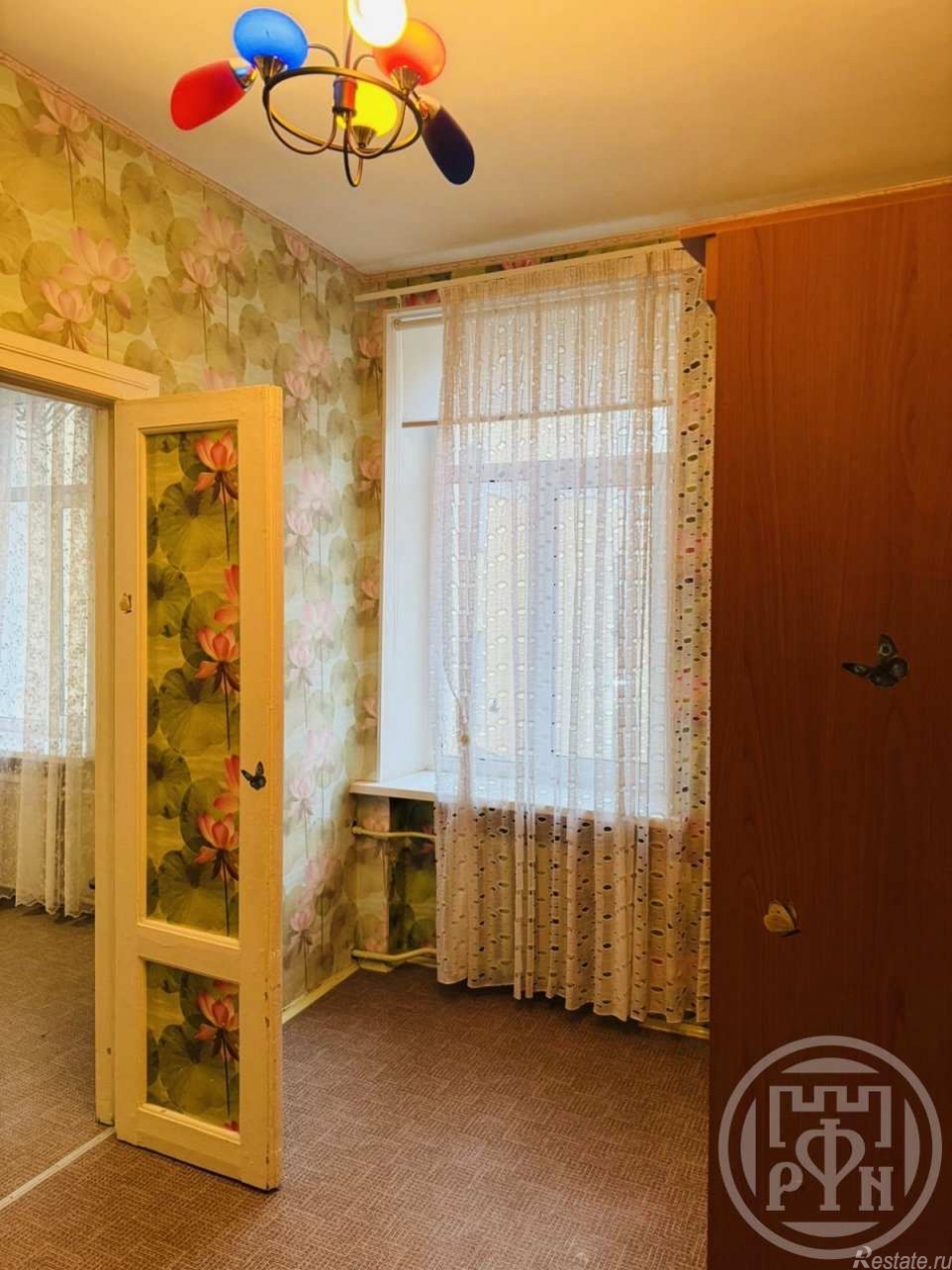 Продажа 3-комн квартиры на вторичном рынке Энгельса пр.,  д. 40