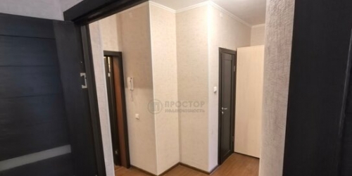 3-комн квартира ул Новгородская,  д. 5,  к. 1