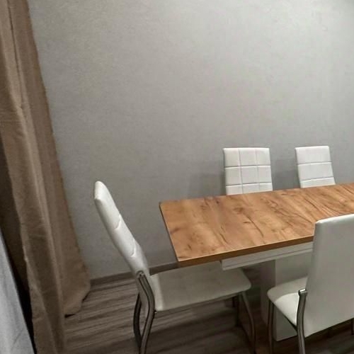 2-комн квартира улица Чирикова, 5