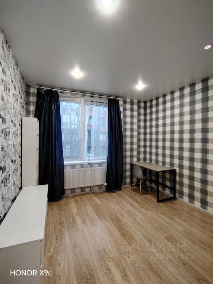 Аренда 1-комн квартиры на вторичном рынке проспект Героев, 35