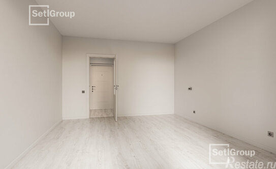 Продажа 1-комн квартиры на вторичном рынке ул Шпалерная,  д. 26