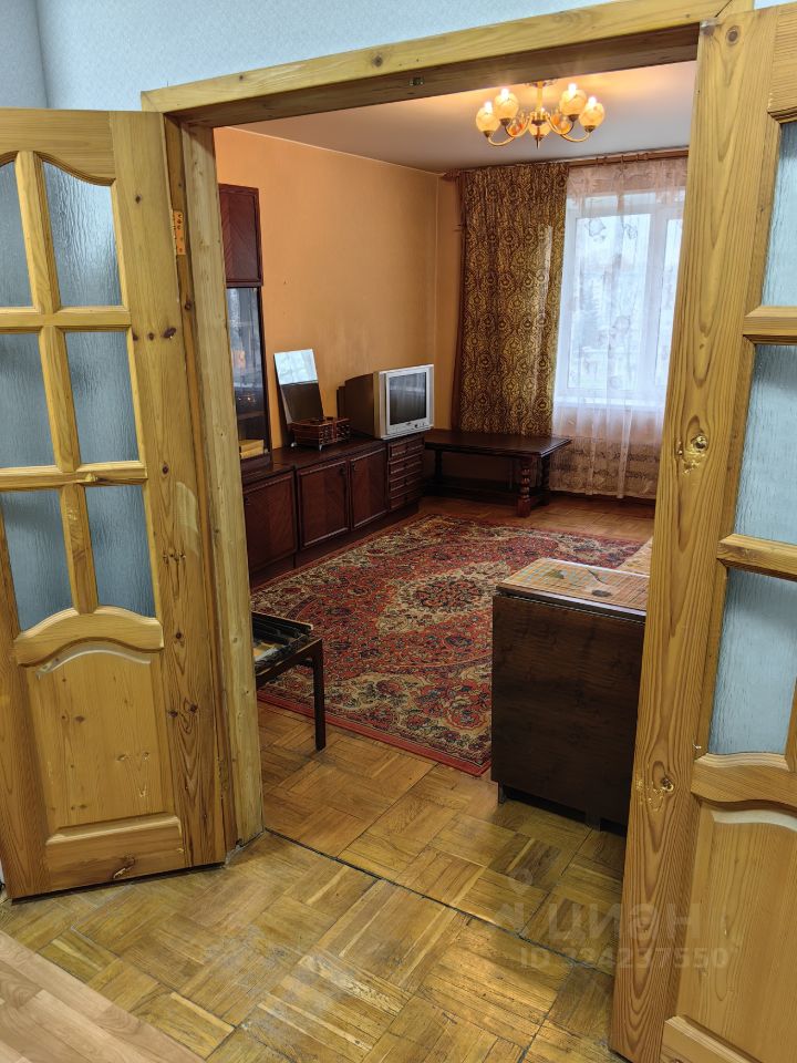 Аренда 2-комн квартиры на вторичном рынке Ивантеевка, Центральный проезд,  д. 1