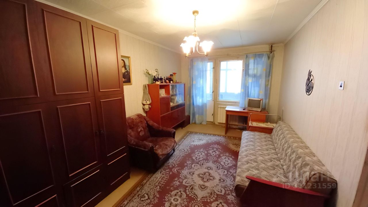 Продажа 2-комн квартиры на вторичном рынке Всеволожск, улица Вокка, 3