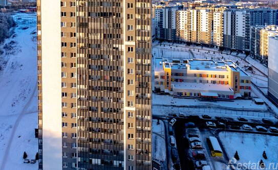 Продажа 2-комн квартиры на вторичном рынке наб Реки Каменки,  д. 19,  к. 1