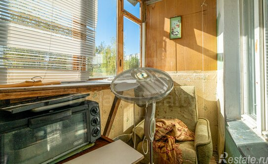 Продажа 2-комн квартиры на вторичном рынке Зюзинская улица,  д. 8