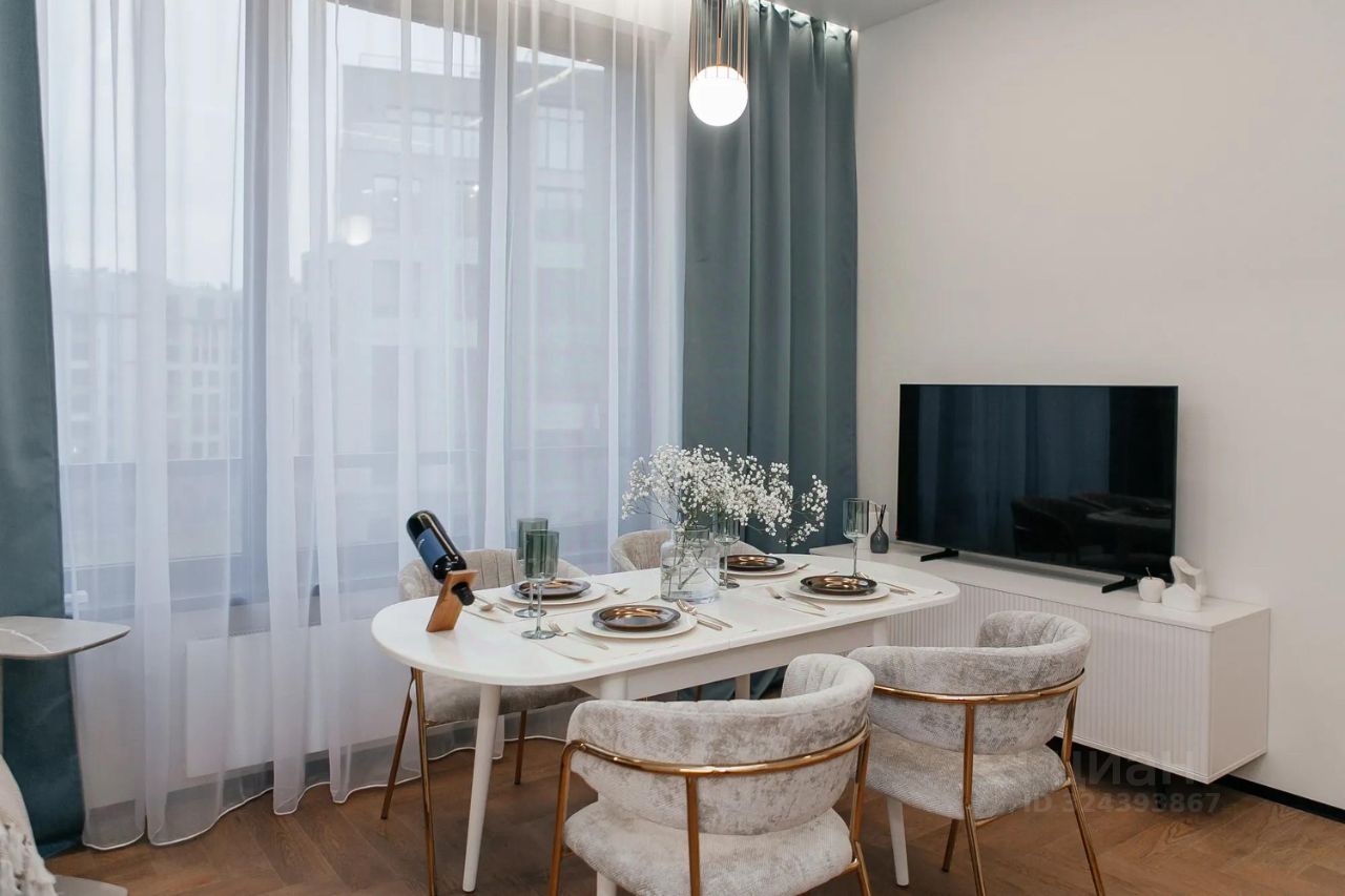 Продажа 1-комн квартиры на вторичном рынке улица Стахановцев, 1