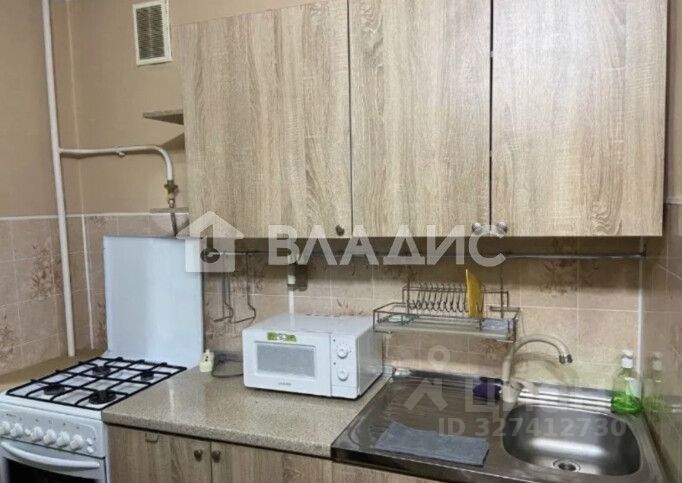 Продажа 1-комн квартиры на вторичном рынке Базовская улица, 22В