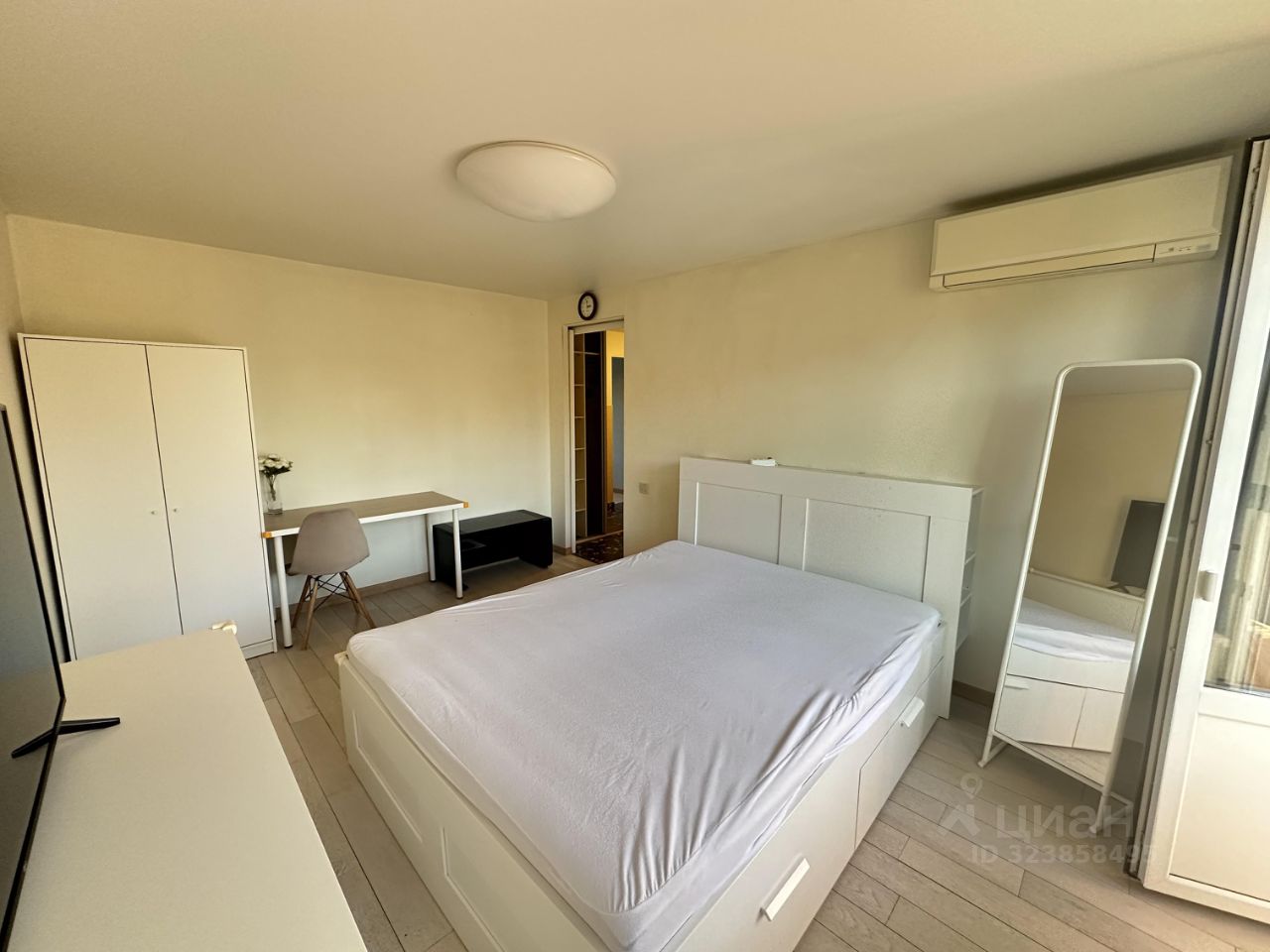 Продажа 2-комн квартиры на вторичном рынке Оболенский переулок, 3