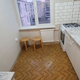 Продажа 2-комн квартиры на вторичном рынке Краснопутиловская улица,  д. 59