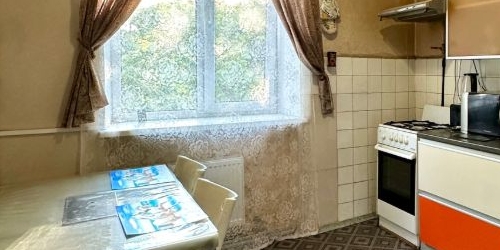 3-комн квартира Среднеохтинский проспект, 14