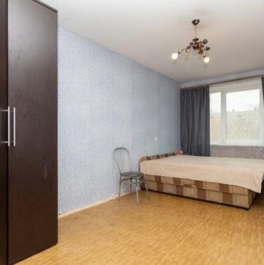 Продажа 3-комн квартиры на вторичном рынке улица Кржижановского,  д. 5 к4