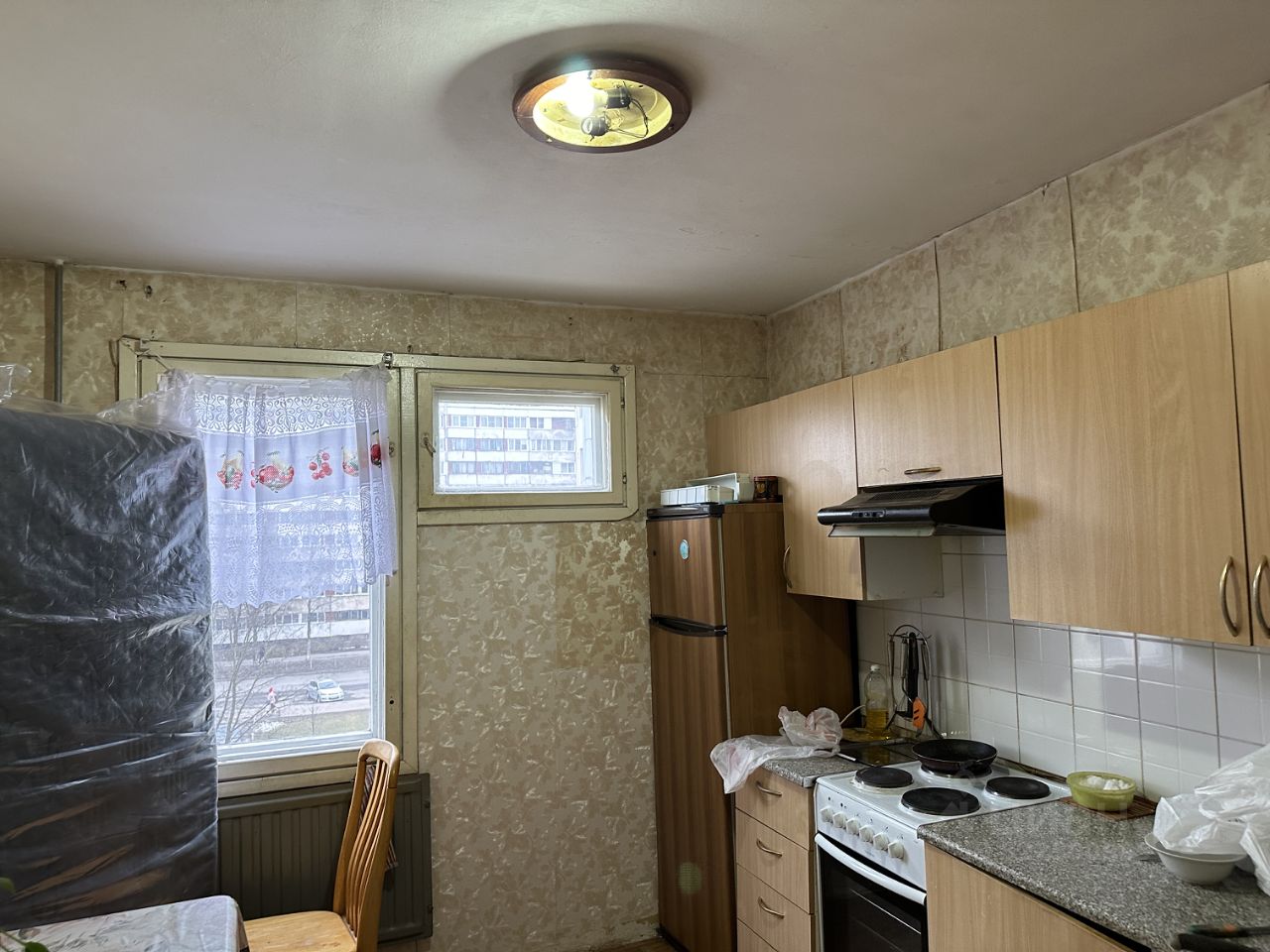 Продажа 2-комн квартиры на вторичном рынке Серебристый бульвар, 27К2