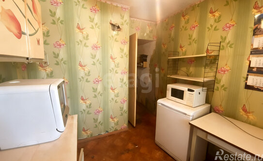 Продажа 1-комн квартиры на вторичном рынке Кириши г, Молодежный б-р,  д. 34