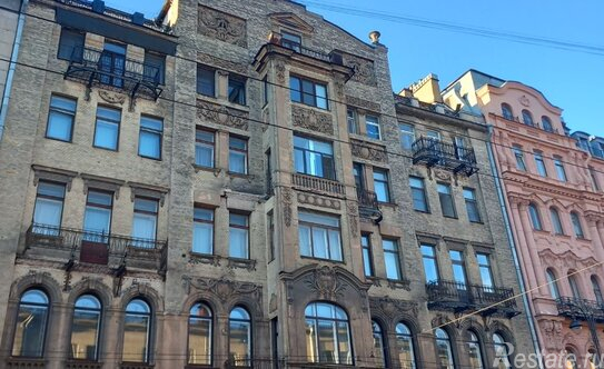 Продажа 4-комн квартиры на вторичном рынке ул Кирочная,  д. 22