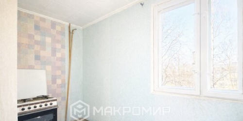 2-комн квартира Октябрьская наб,  д. 124
