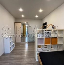 Продажа 2-комн квартиры на вторичном рынке улица Возрождения,  д. 7/25