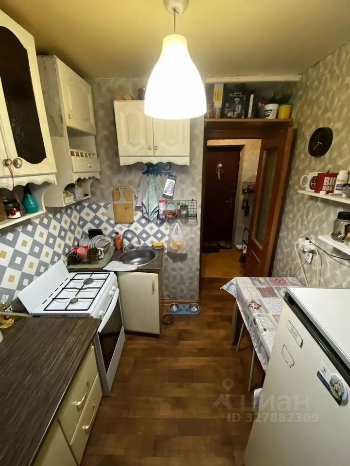 Продажа 1-комн квартиры на вторичном рынке Королев, Первомайская улица, 3
