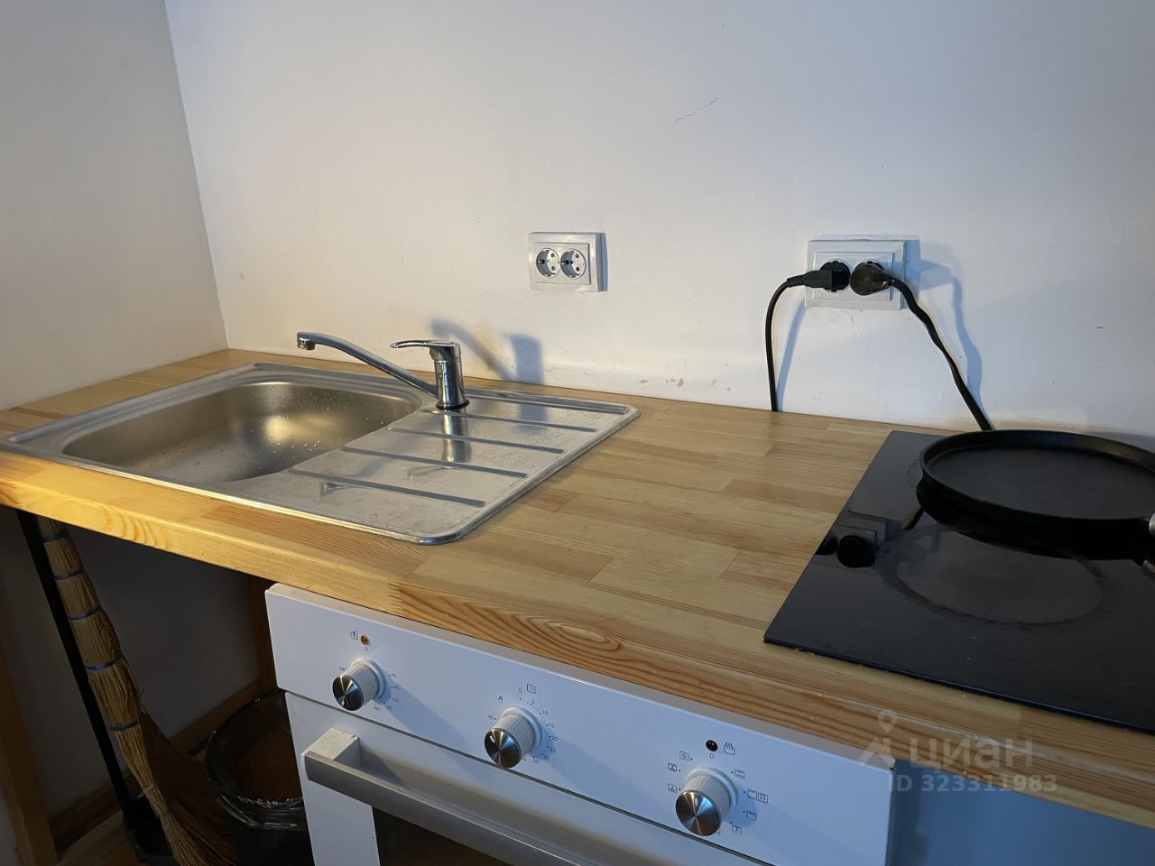 Продажа студии Октябрьская набережная, 44