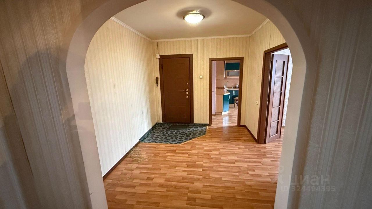 Продажа 3-комн квартиры на вторичном рынке Королев, Подлесная улица, 2