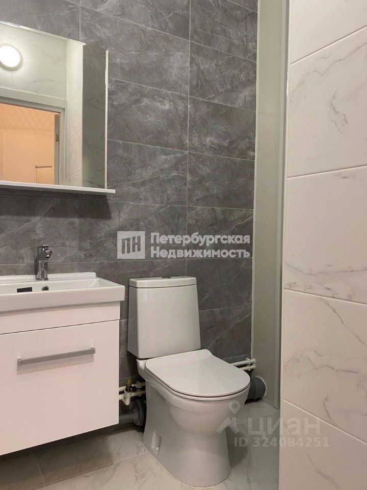 Аренда 1-комн квартиры на вторичном рынке пос. Стрельна, проспект Буденного, 20к1