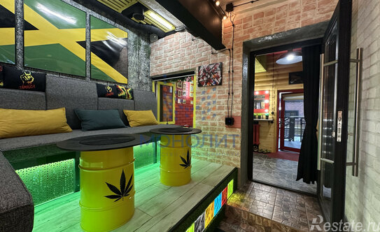 Продажа 2-комн квартиры на вторичном рынке Вольный 2-й пер,  д. 11 с2