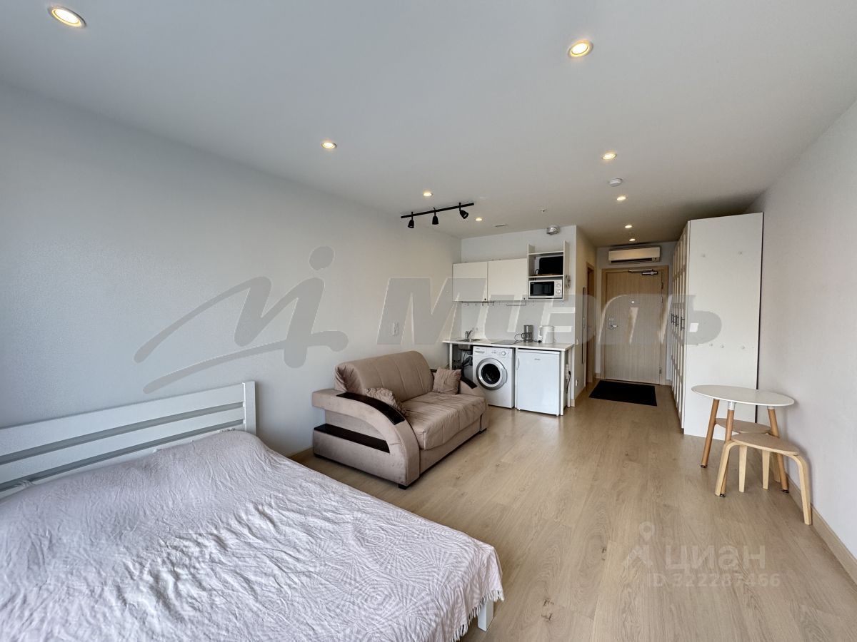 Продажа студии улица 1-я Леонова, 18