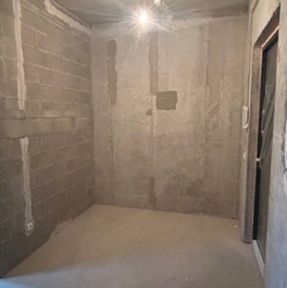 Продажа 2-комн квартиры на вторичном рынке Петровская пл