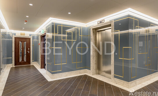 Продажа 4-комн квартиры на вторичном рынке Вязовая улица,  д. 8