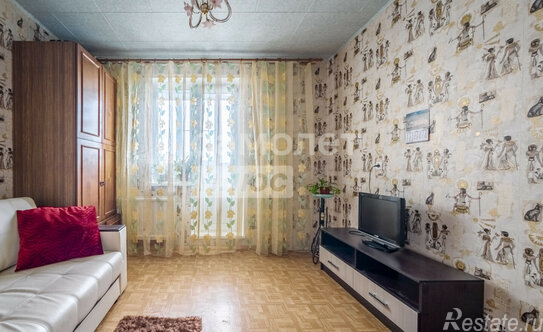 Продажа 3-комн квартиры на вторичном рынке Школьная улица,  д. 110 к1