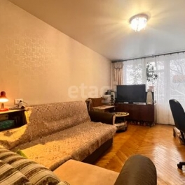 Продажа 1-комн квартиры на вторичном рынке улица Антонова-Овсеенко,  д. 19 к5