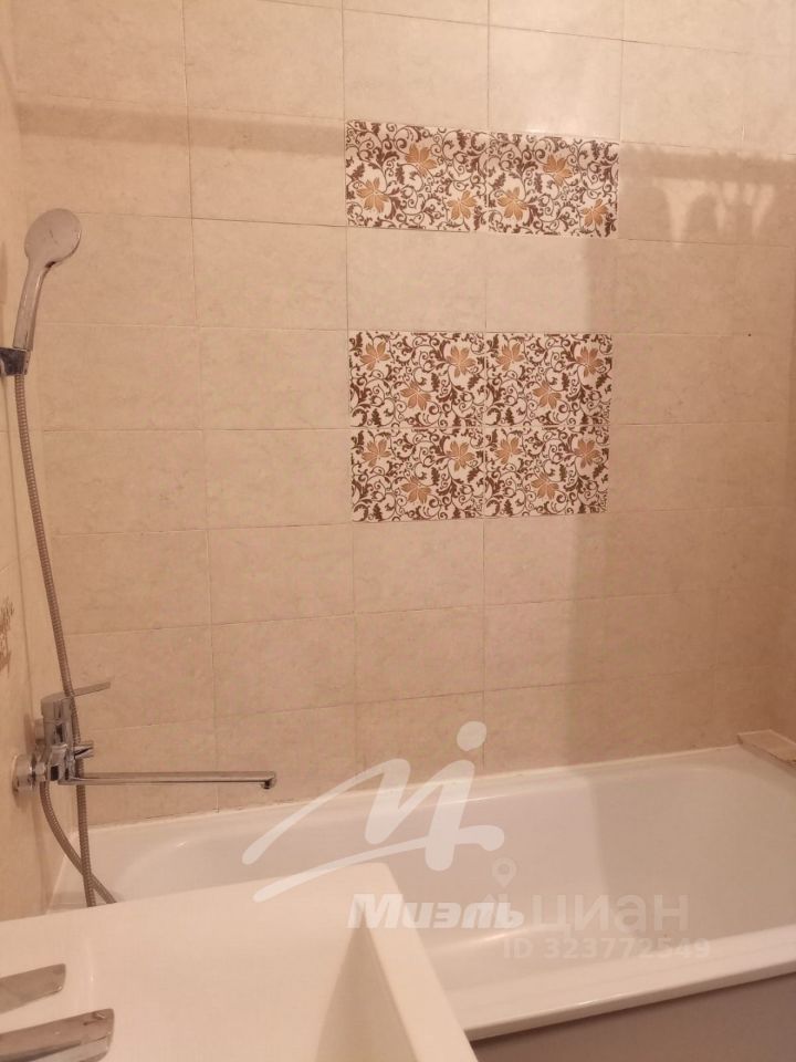 Продажа 1-комн квартиры на вторичном рынке Опалиха мкр, улица Геологов, 17