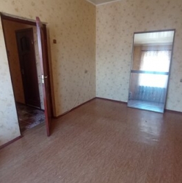 Продажа 2-комн квартиры на вторичном рынке Гатчина, ул Слепнева,  д. 4,  к. 3