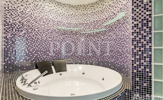 Продажа 3-комн квартиры на вторичном рынке ул Гашека,  д. 2,  к. 1