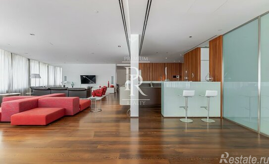 Продажа 5-комн квартиры на вторичном рынке Брюсов пер,  д. 19