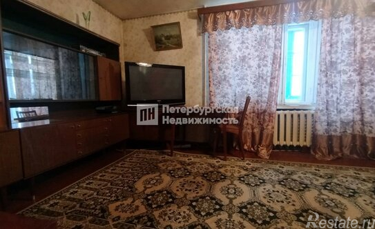 Продажа 2-комн квартиры на вторичном рынке Пушное, Школьная улица,  д. 12