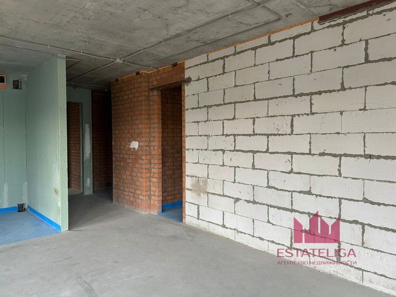 Продажа 3-комн квартиры на вторичном рынке Дружинниковская улица, 15