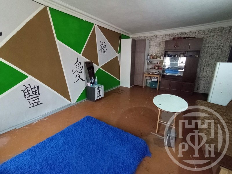 Продажа комнаты Вознесенский пр.,  д. 33,  к. 1