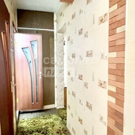 Продажа 2-комн квартиры на вторичном рынке Зюзинская улица,  д. 4 к3