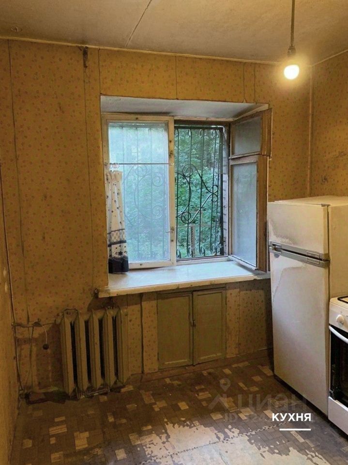 Продажа 2-комн квартиры на вторичном рынке Королев, улица Павлова, 8