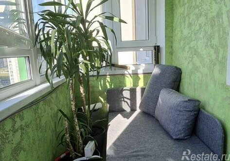 Продажа 2-комн квартиры на вторичном рынке Мурино г, Шувалова ул,  д. 25 к1