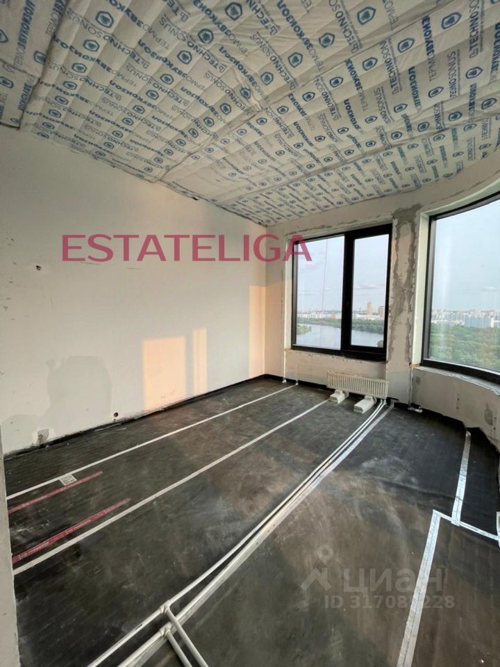 Продажа 3-комн квартиры на вторичном рынке Волоколамское шоссе, 81/2с2