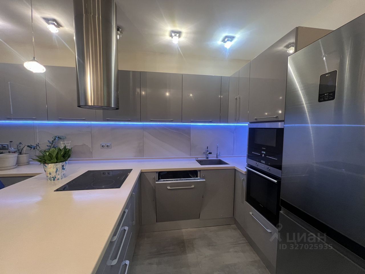 Аренда 2-комн квартиры на вторичном рынке Ленинский проспект, 80к1