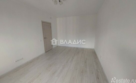 Продажа 1-комн квартиры на вторичном рынке Городская улица,  д. 12