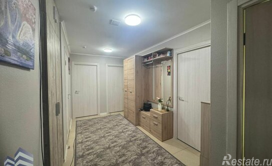 Продажа 3-комн квартиры на вторичном рынке улица Михайлова,  д. 30А к1